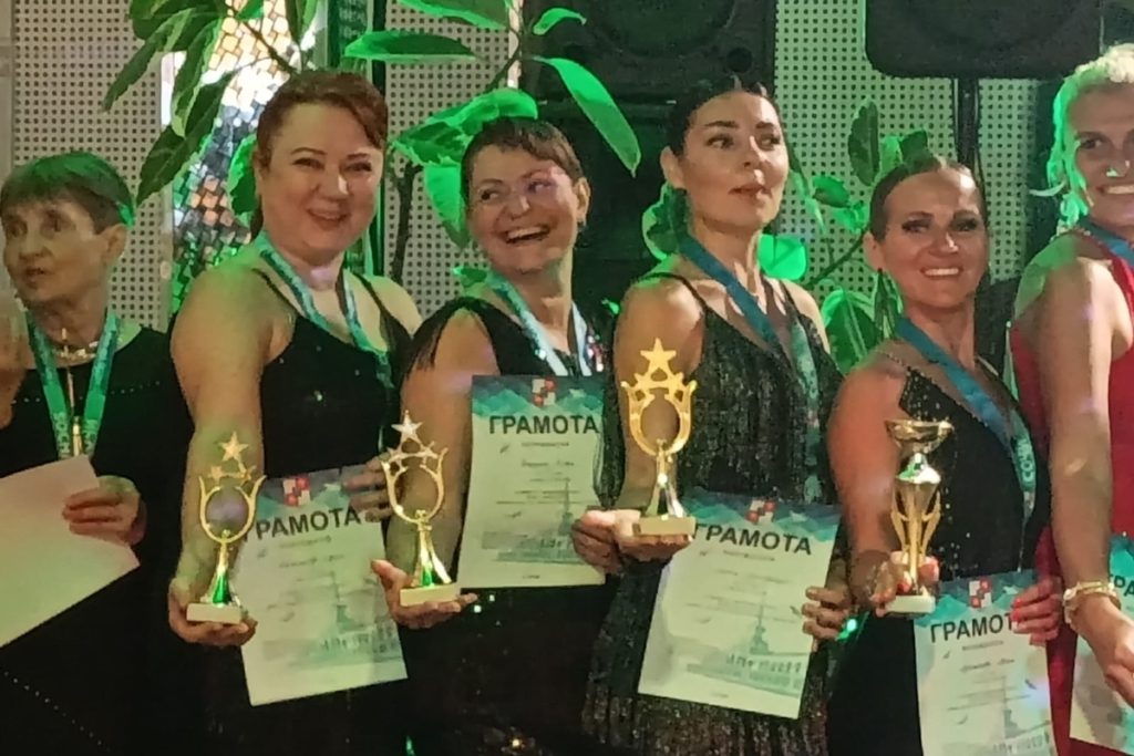 Жительницы Сочи встретились на турнире по спортивно-бальным танцам