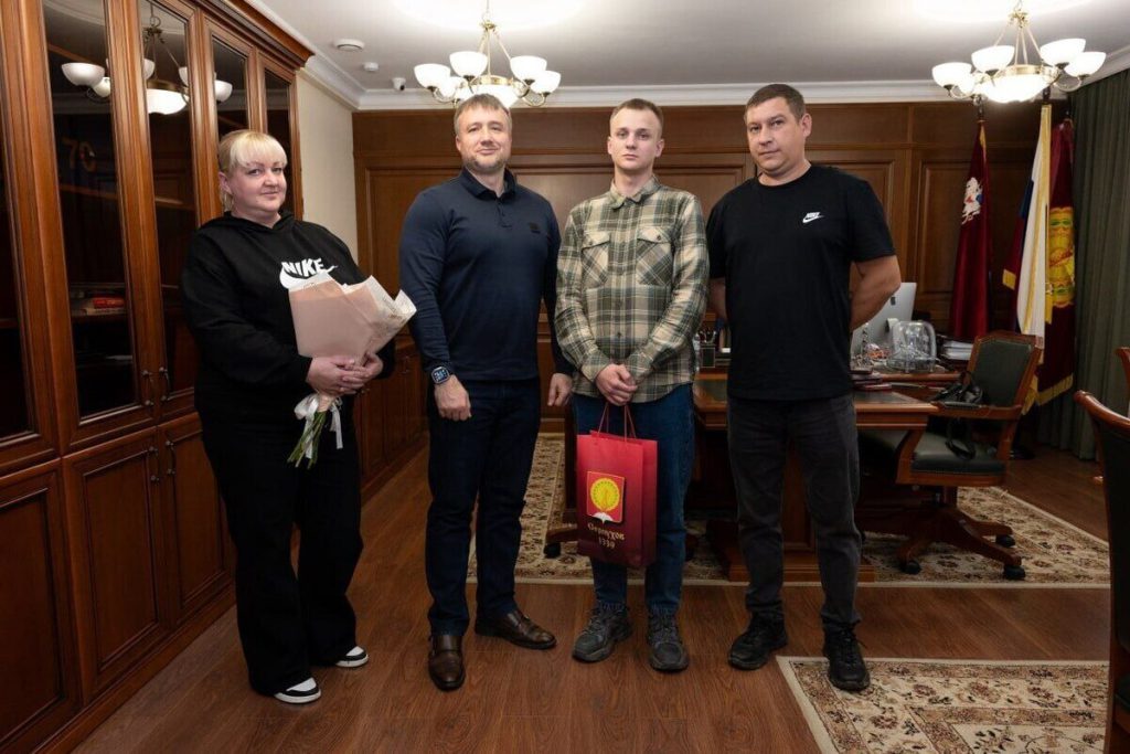 Самый молодой Герой России Андрей Родионов приехал в отпуск в родной Серпухов