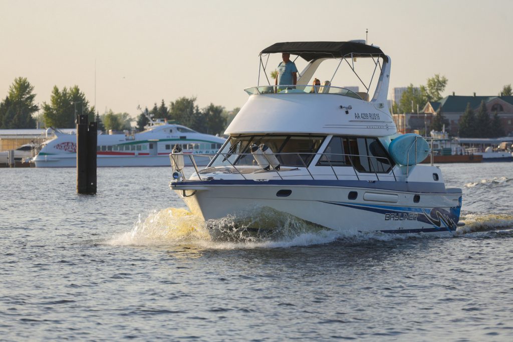 Processo negli Stati Uniti per la morte di una bambina di 10 anni in un incidente di barca causato da guida in stato di ebrezza