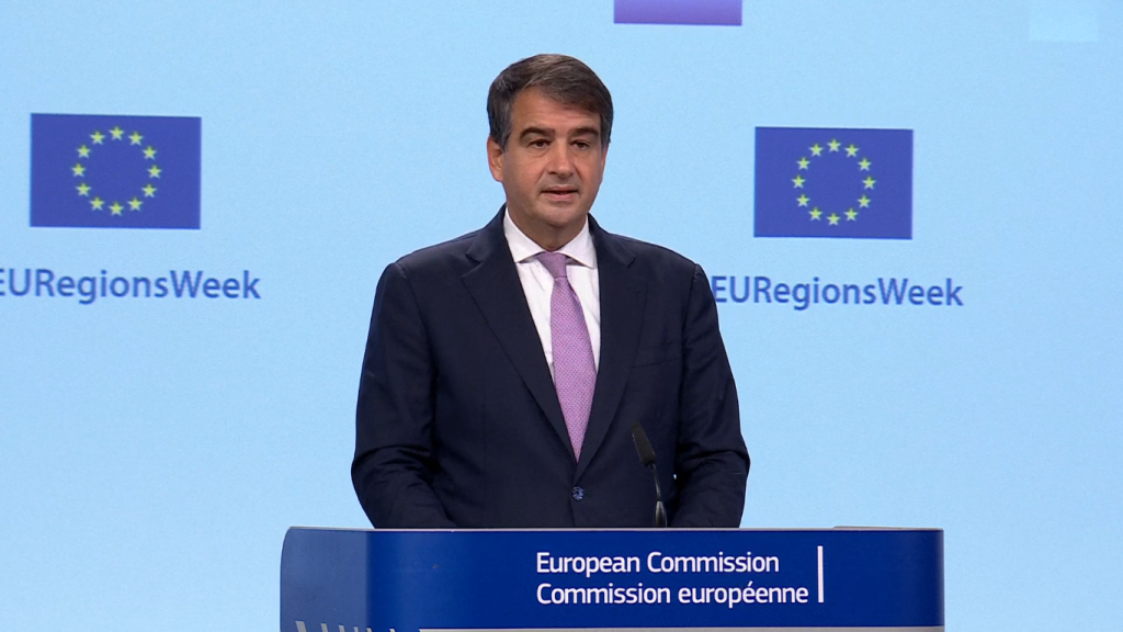 Fitto: “Impossibile” la coesione senza gli enti locali. Ma il Comitato delle Regioni non si fida