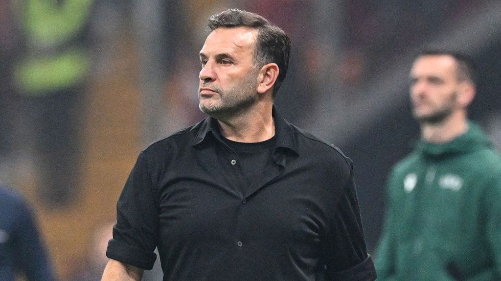 Galatasaray&#039;da Okan Buruk&#039;tan &#039;tepki&#039; açıklaması: Bunu yaşamak üzüyor