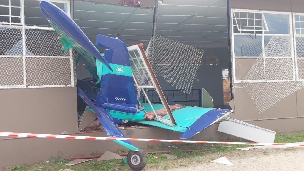 Incidente aereo in Sudafrica: aereo si schianta contro edificio scolastico ad Alberton