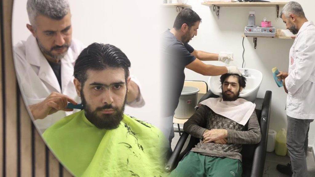 Hatay&#039;da 3 yıldır evden çıkmayan depremzede Barış ikna edildi! Değişimi yürekleri ısıttı