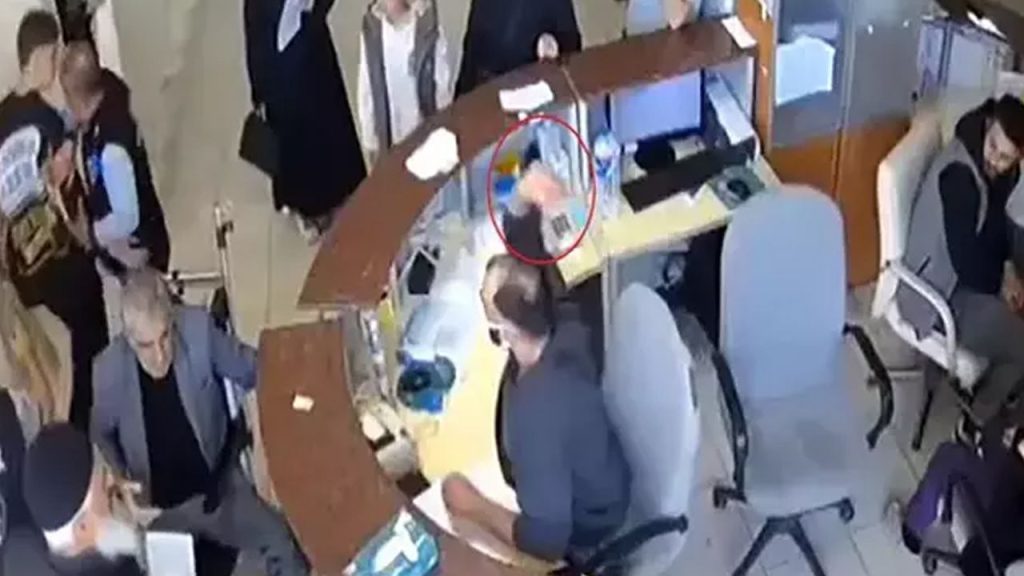 Incidenti imbarazzanti in ospedale: medico insulta paziente disabile e scatena indignazione