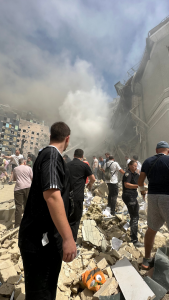 Attacchi alla Sanità in Zone di Guerra: un&#039; Epidemia di Violenza in Costante Aumento