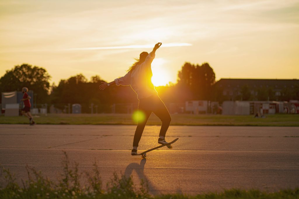 Glücksgefühle pur! Sternzeichen tanken Sonne im tristen Herbst
