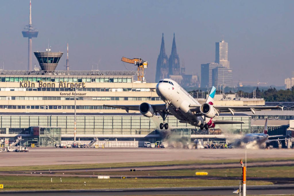 Mallorca-Flieger landet am Flughafen Köln/Bonn – Polizei muss sofort eingreifen