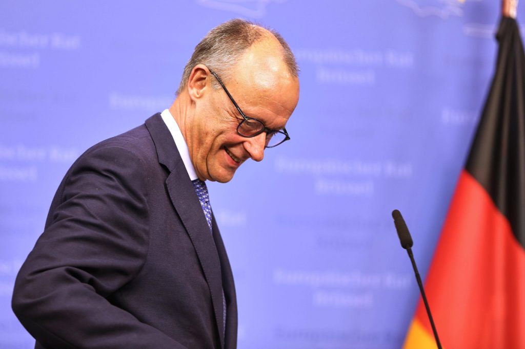 Verbrenner-Aus: Überraschende Rückendeckung für Merz – SPD hat kaum noch Chancen