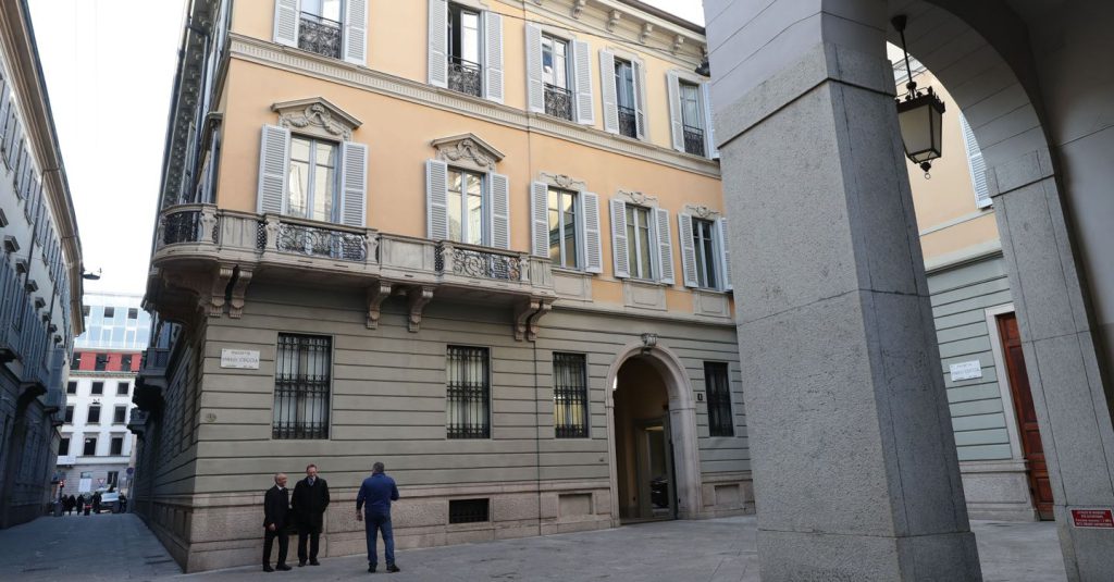 Mediobanca verso il cambio di  bilancio, chiuderà a fine dicembre