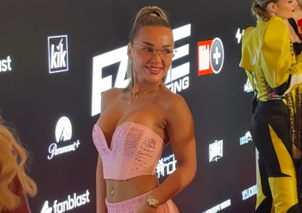 Emmy Russ setzt klares Zeichen bei „Fame Fighting“ – Liebesgerüchte mit Aleks Petrovic verdichten sich