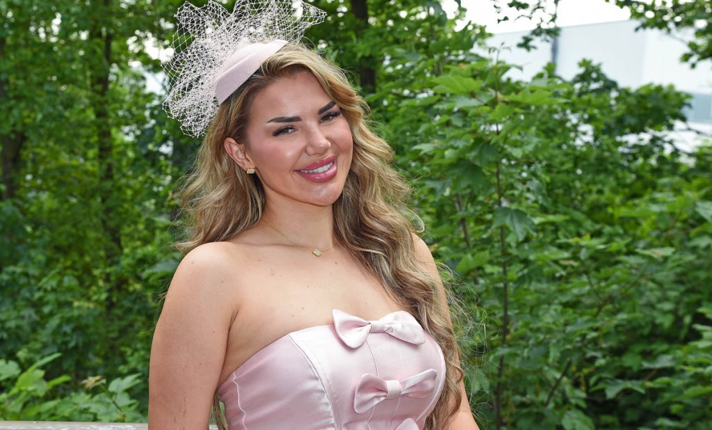 Kim Virginia macht Fotos von Hochzeit öffentlich – „Heule doch“