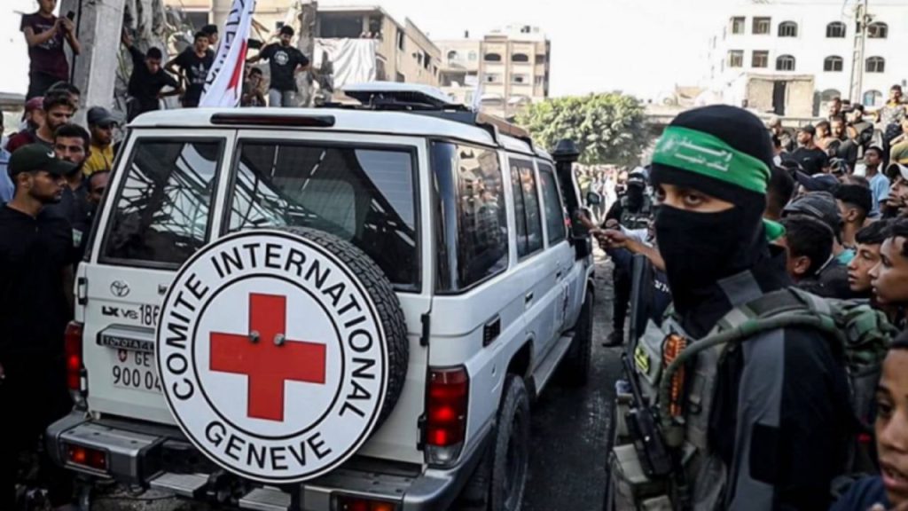 Kızılhaç, İsrailli esirlerin cesetleri için çağrı yaptı