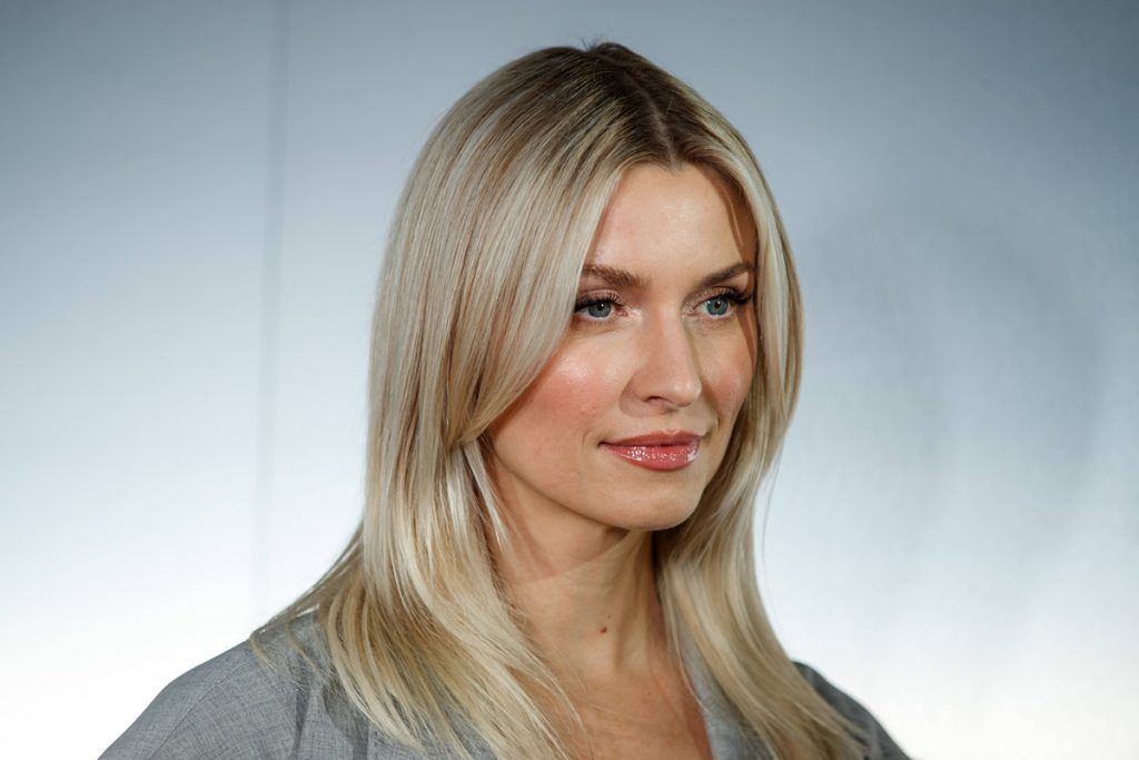 Lena Gercke meldet sich nach Unfall – „Dann hab’ ich mich selbst zerstört“