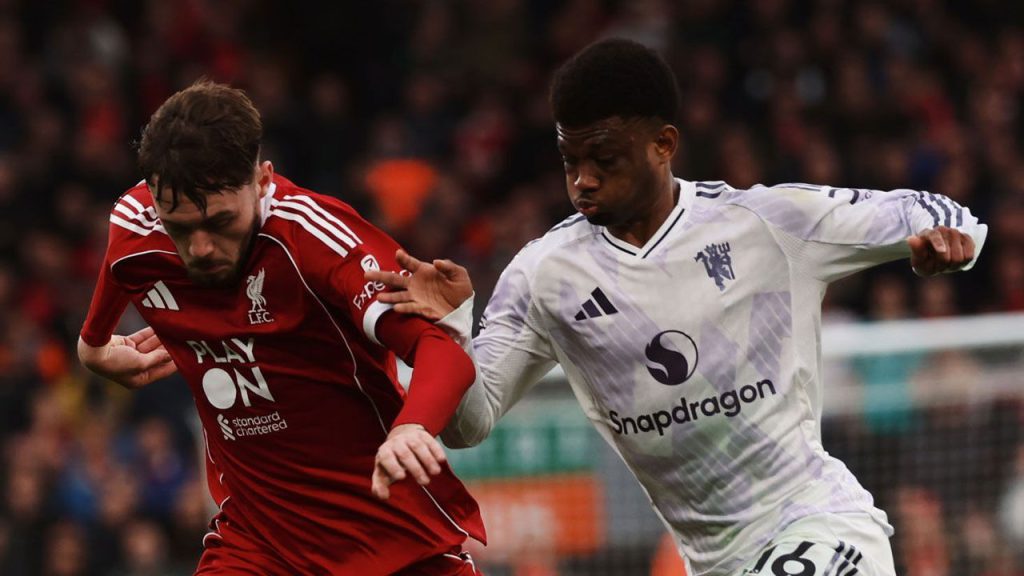 Liverpool&#039;un kâbusu sürdü, Manchester United 10 yıl sonra bir ilki başardı