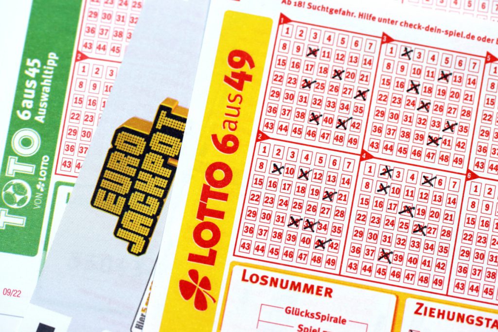 Nach Millionen-Sieg beim Eurojackpot – Lotto-Konzern warnt: „Hält man am besten geheim“