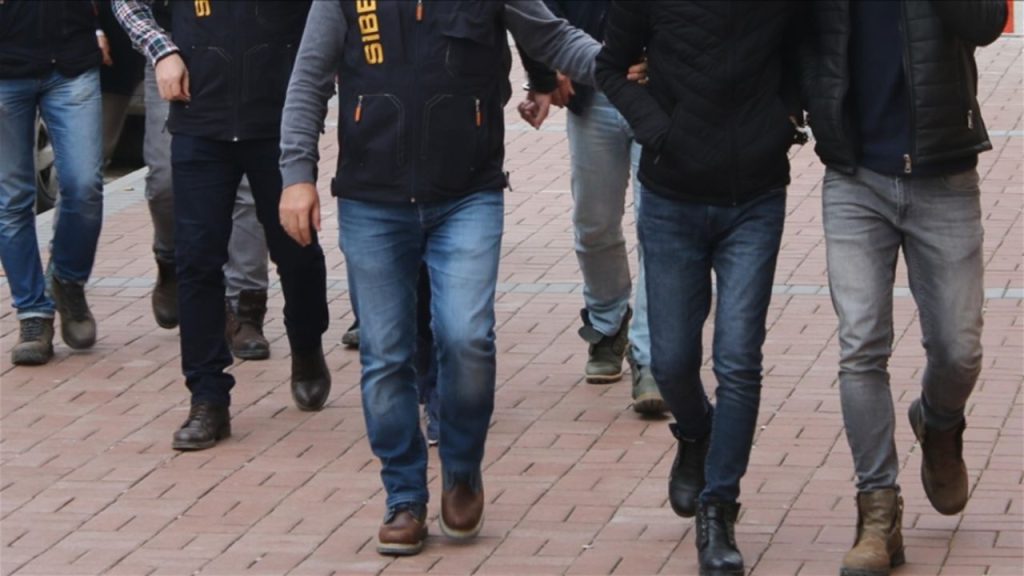 Milyarlık hesaplar açığa çıktı: Yasa dışı bahiste 17 tutuklu