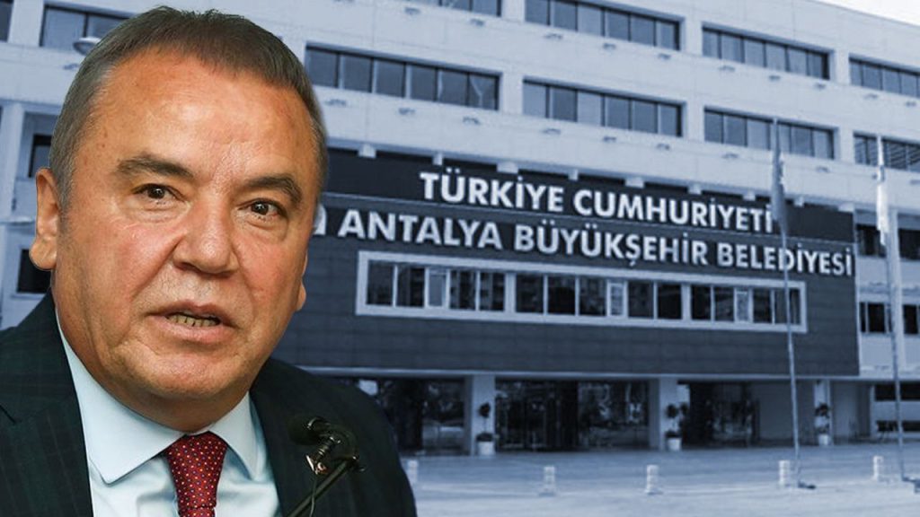 Muhittin Böcek davasında yeni halka! &#039;Rüşvet parasıyla daire alındı&#039; iddiası