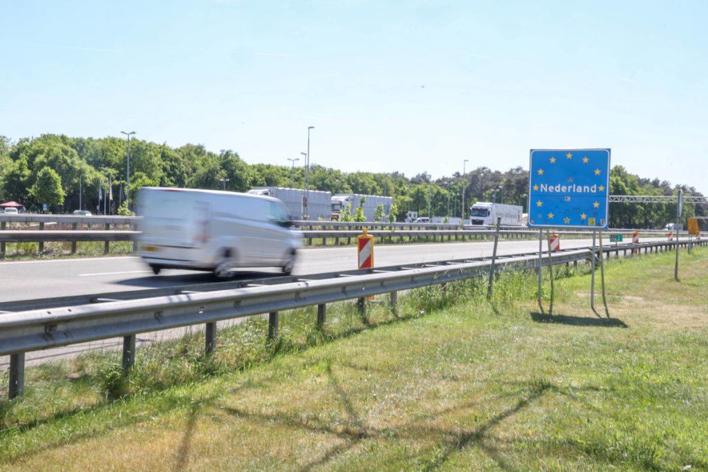 NRW-Urlauber fahren in die Niederlande – bald müssen sie ganz genau hinsehen