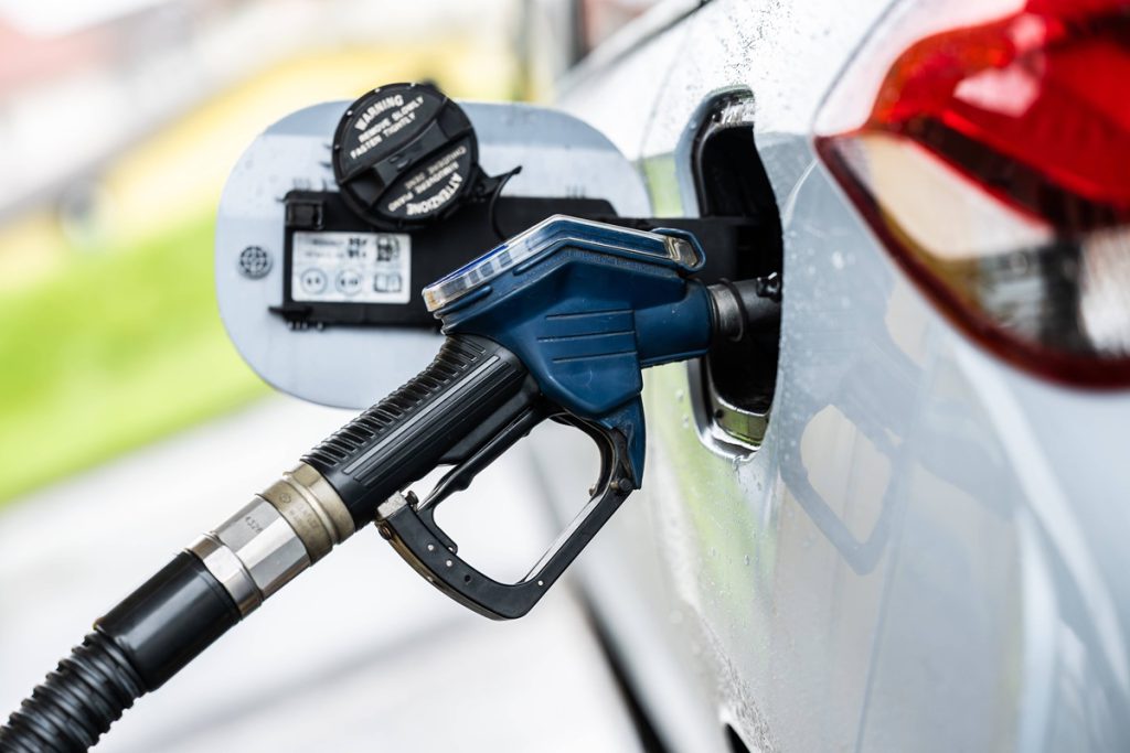 Autofahrer aus NRW wollen in den Niederlanden tanken – ausgerechnet die Holländer warnen