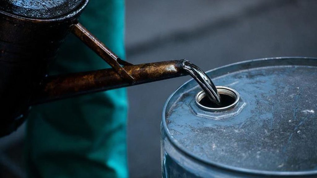 OPEC&#039;in ham petrol üretimi arttı
