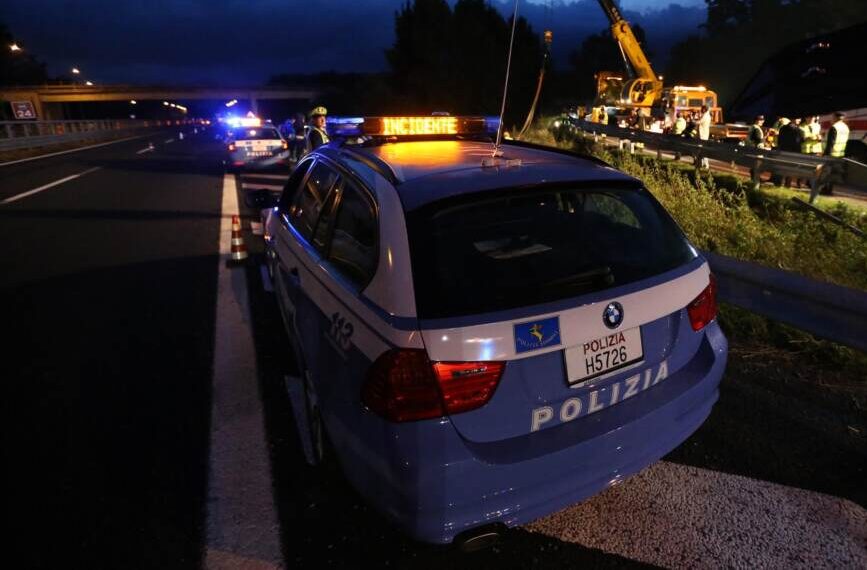 Assalto pullman Pistoia basket: un super testimone minorenne ha indicato i 3 ultras fermati