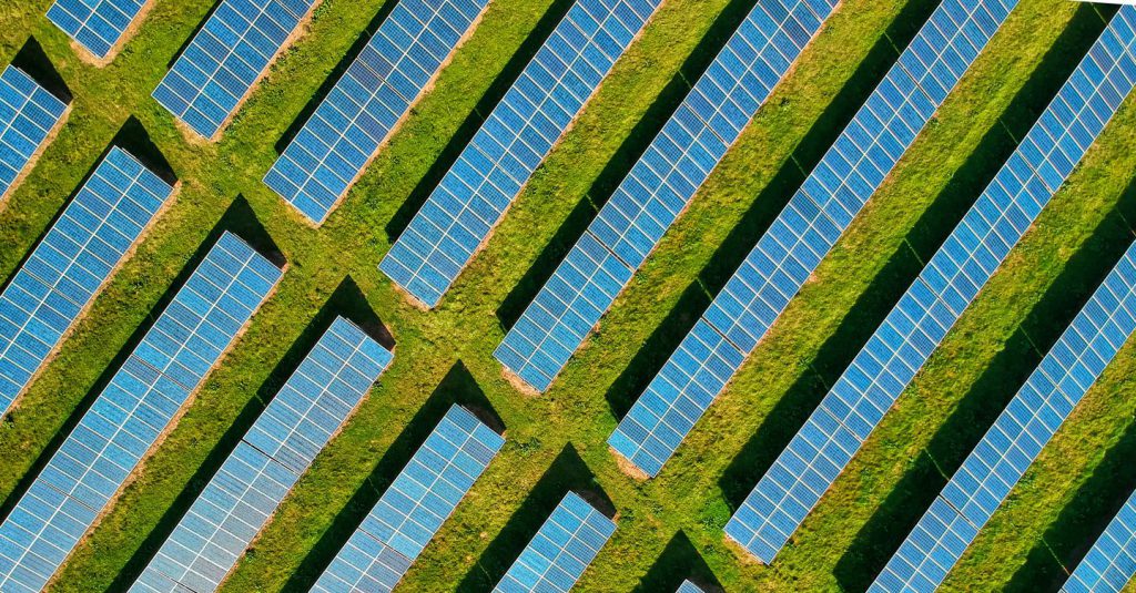 Calo del 17% nelle installazioni di impianti fotovoltaici nei primi nove mesi del 2025: cause, conseguenze e prospettive per il settore delle energie rinnovabili