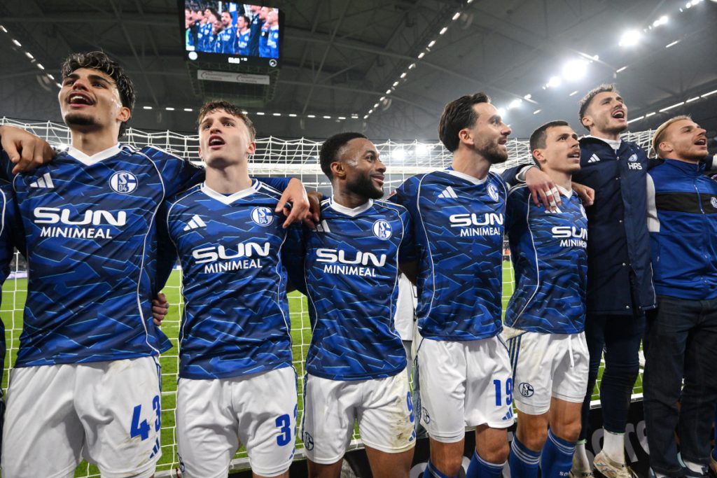 Il Nuovo Schalke 04: Una Squadra in Trasformazione con un Futuro Promettente