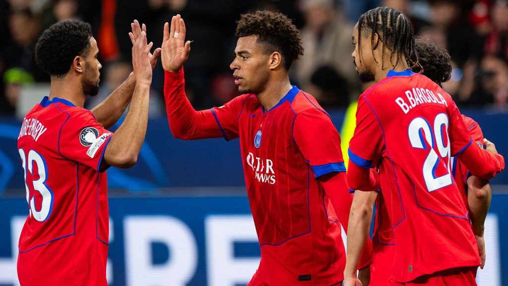 Şampiyonlar Ligi&#039;nde çılgın maç: Tam 9 gol, 2 penaltı, 2 kırmızı