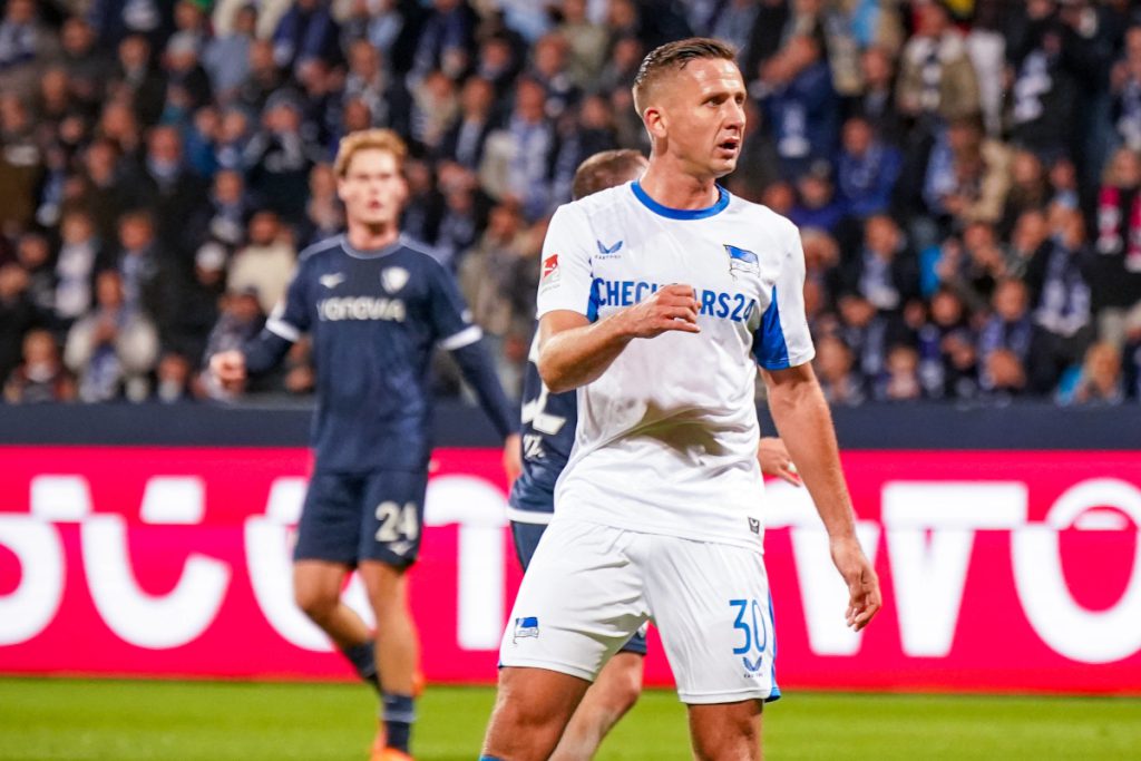 Esordio Deludente per l&#039;Ex Stella dello Schalke: Analisi e Possibili Conseguenze per la sua Carriera