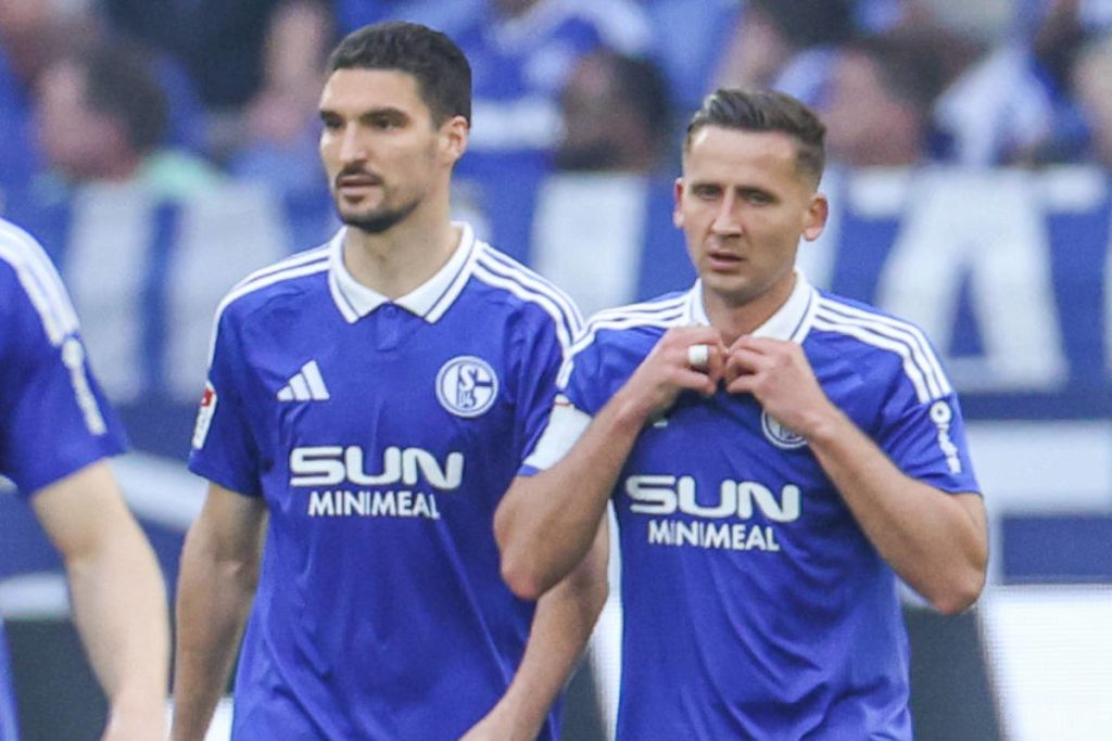 Ex-Schalke-Star kann endlich wieder angreifen – wird er für S04 zur Gefahr?