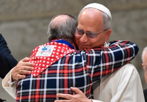 Papa Leone XIV esalta la fede dei Rom Sinti e Viaggiatori nonostante la marginalizzazione storica