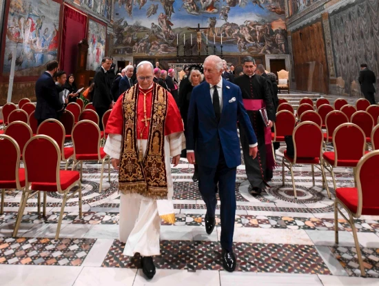 Papa Leone XIV e Re Carlo III uniscono le loro voci nella preghiera congiunta storica alla Cappella Sistina dopo la Riforma Protestante