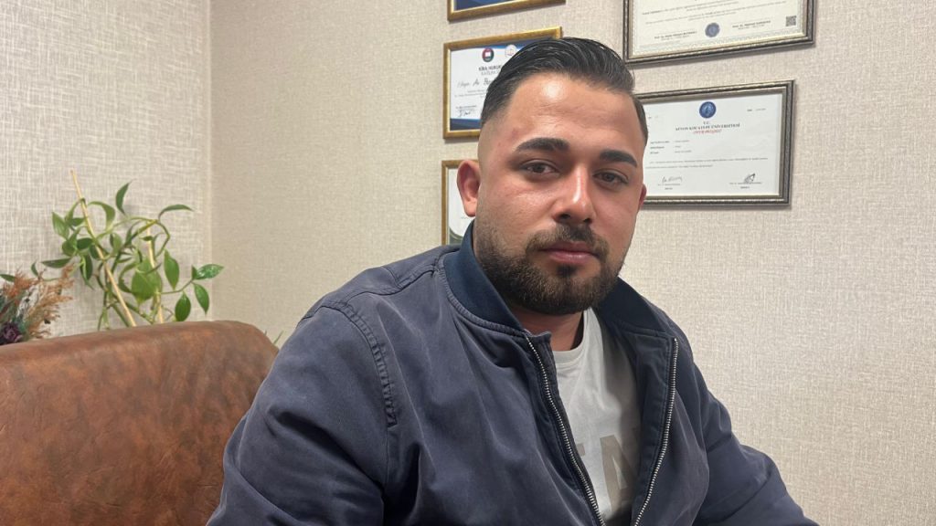 Aggressione a Eskişehir: un saluto si trasforma in violenza