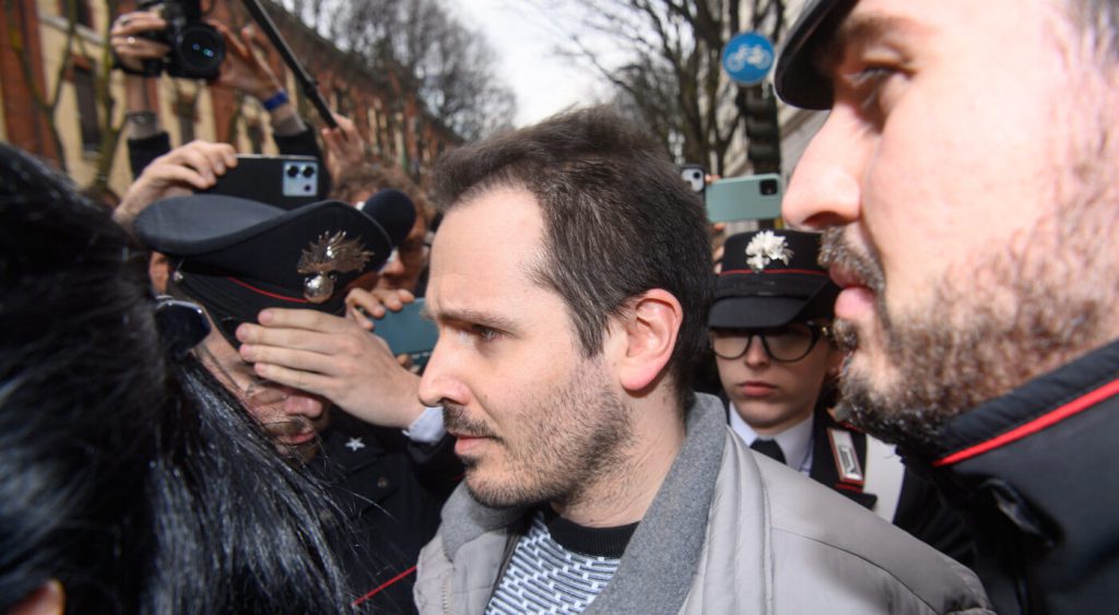 Delitto Garlasco: nuove rivelazioni e inchieste dopo 18 anni, Andrea Sempio parla a &quot;Chi l&#039;ha visto?&quot;