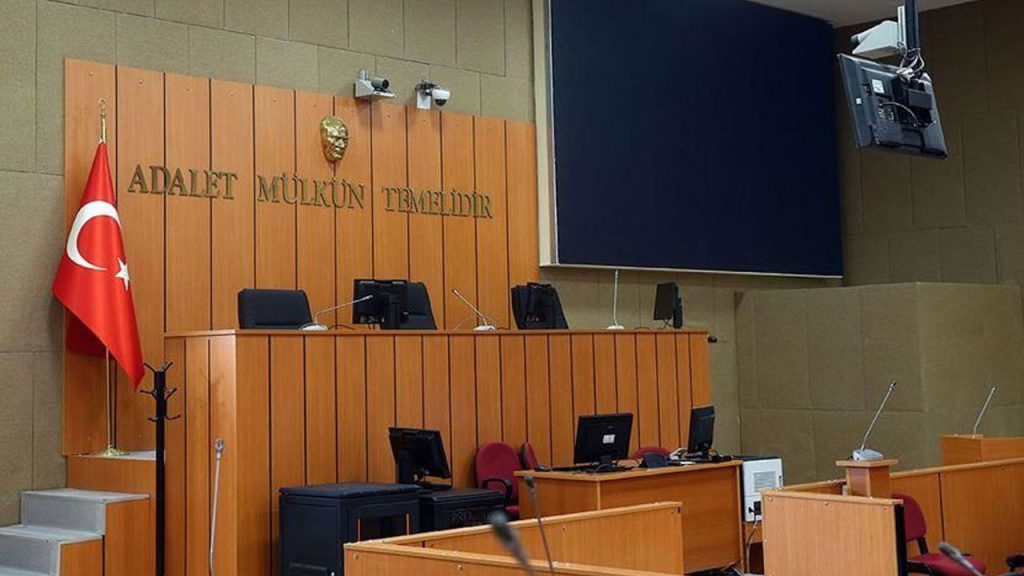 &quot;Seni Kastamonu’da gezdirmem&quot; sözü tahrik sayıldı: Baba ve oğula indirimli ceza