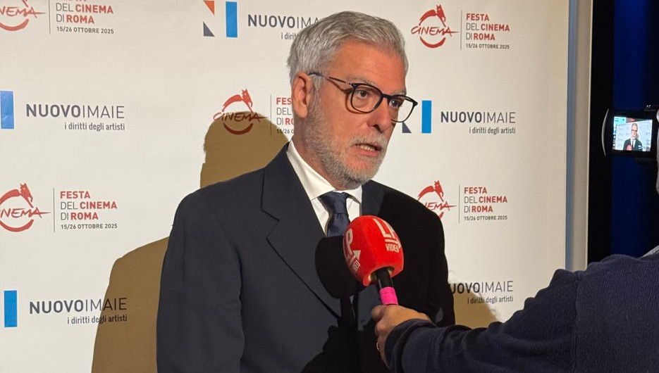 Artisti contro Inps: la battaglia per le pensioni e i diritti dei lavoratori dello spettacolo