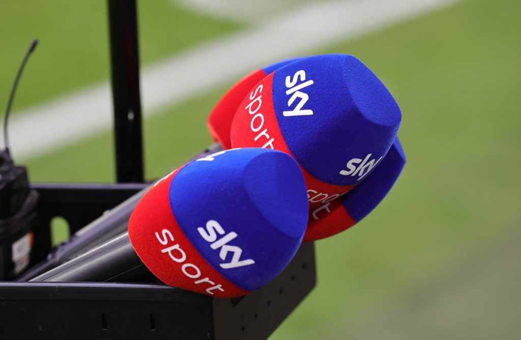 Sky jubelt über die Bundesliga – DAZN schaut in die Röhre