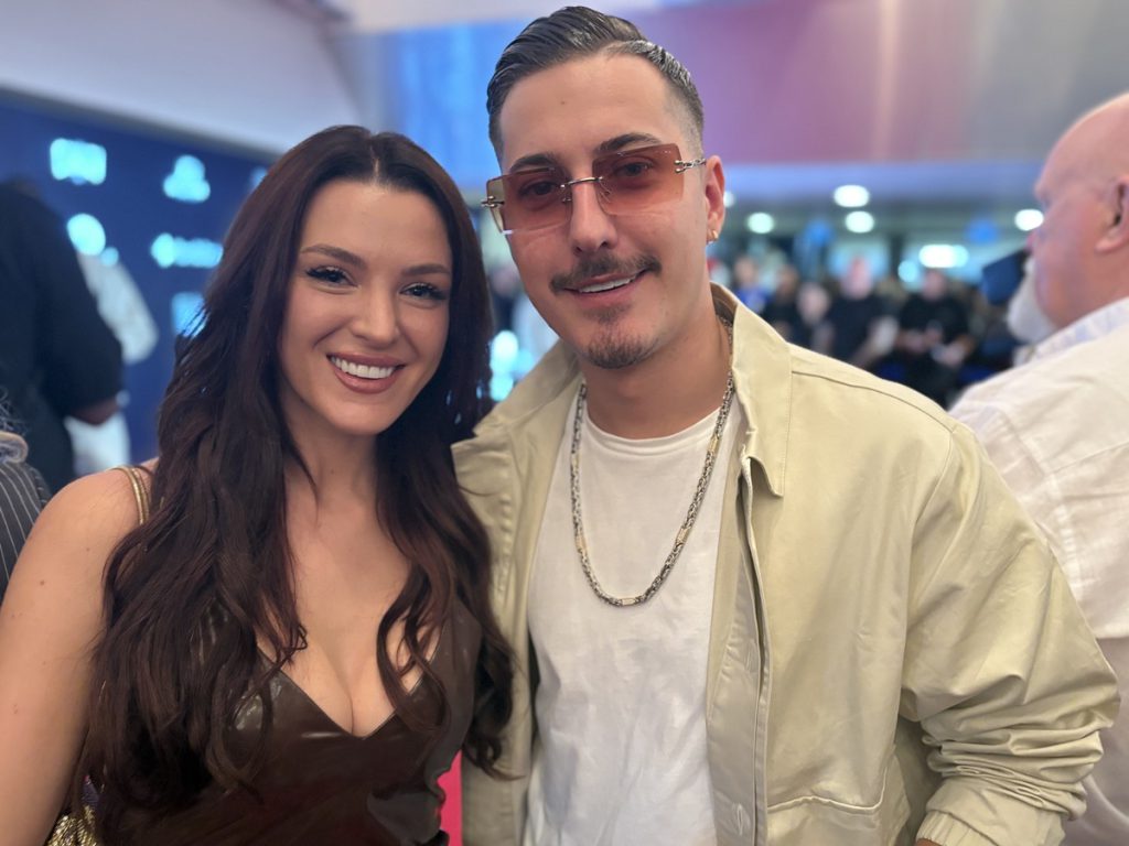 I Segreti di &quot;Sommerhaus der Stars&quot; Svelati dai Protagonisti Marvin Kleinen e Jennifer Degenhart