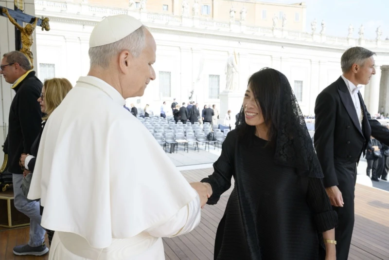 La moglie e la figlia di Jimmy Lai incontrano il Papa mentre l&#039;attivista per la democrazia attende il verdetto del processo per la sicurezza nazionale a Hong Kong