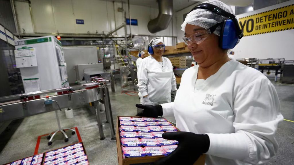 Türkiye&#039;de de çok satıyor! Gıda devi 16 bin kişiyi işten çıkaracak