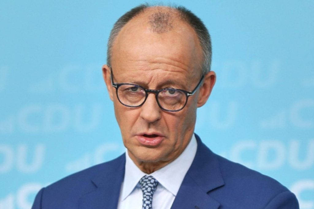 Un terzo dei tedeschi esprime opinioni xenofobe: cosa rivela l&#039;inchiesta sulla percezione della città in Germania