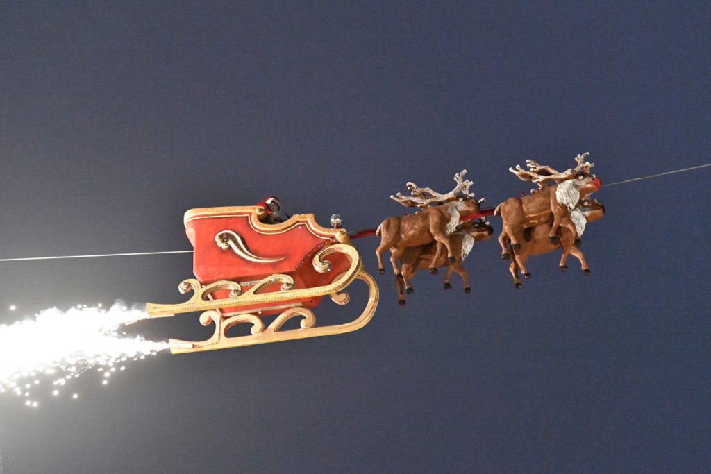 Weihnachtsmarkt Bochum verkündet die Nachricht – es geht um den „fliegenden Weihnachtsmann“