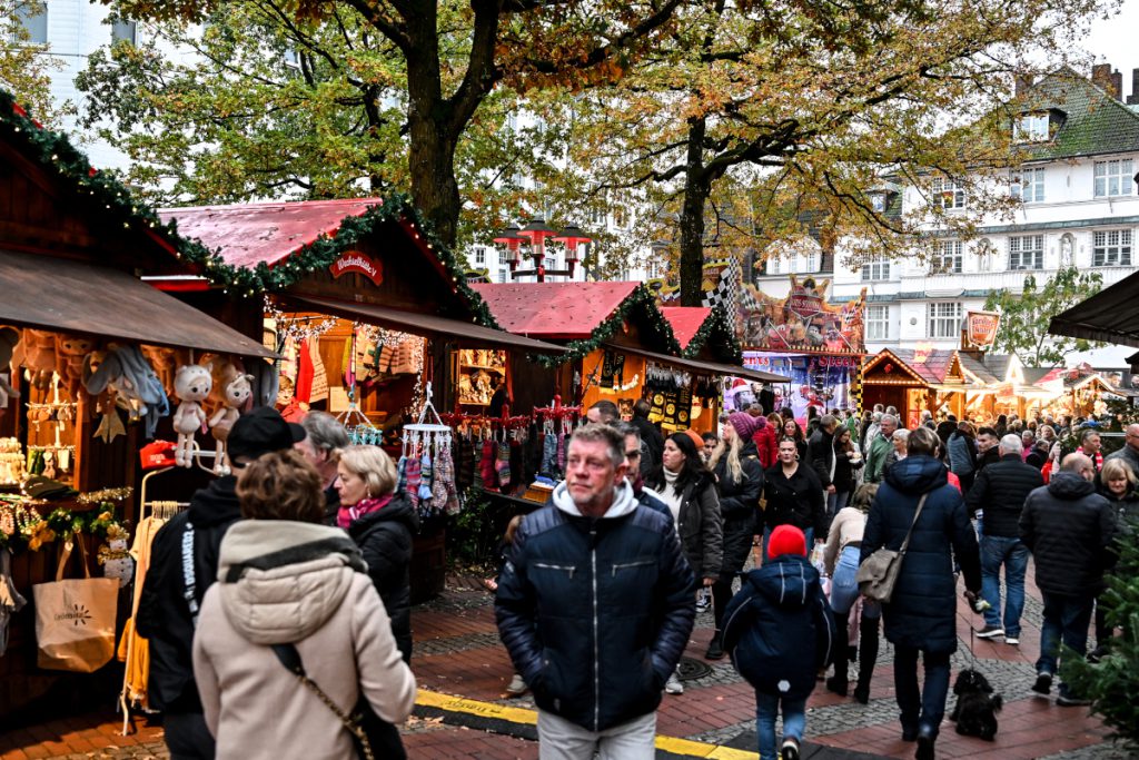 Aus dem Knast auf den Steeler Weihnachtsmarkt – Besucher machen große Augen