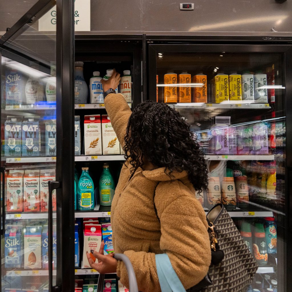 Amministrazione Trump riduce alcune tariffe su prodotti alimentari per abbassare i prezzi