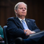 Doug Jones, ex senatore, si candida per governatore dell'Alabama