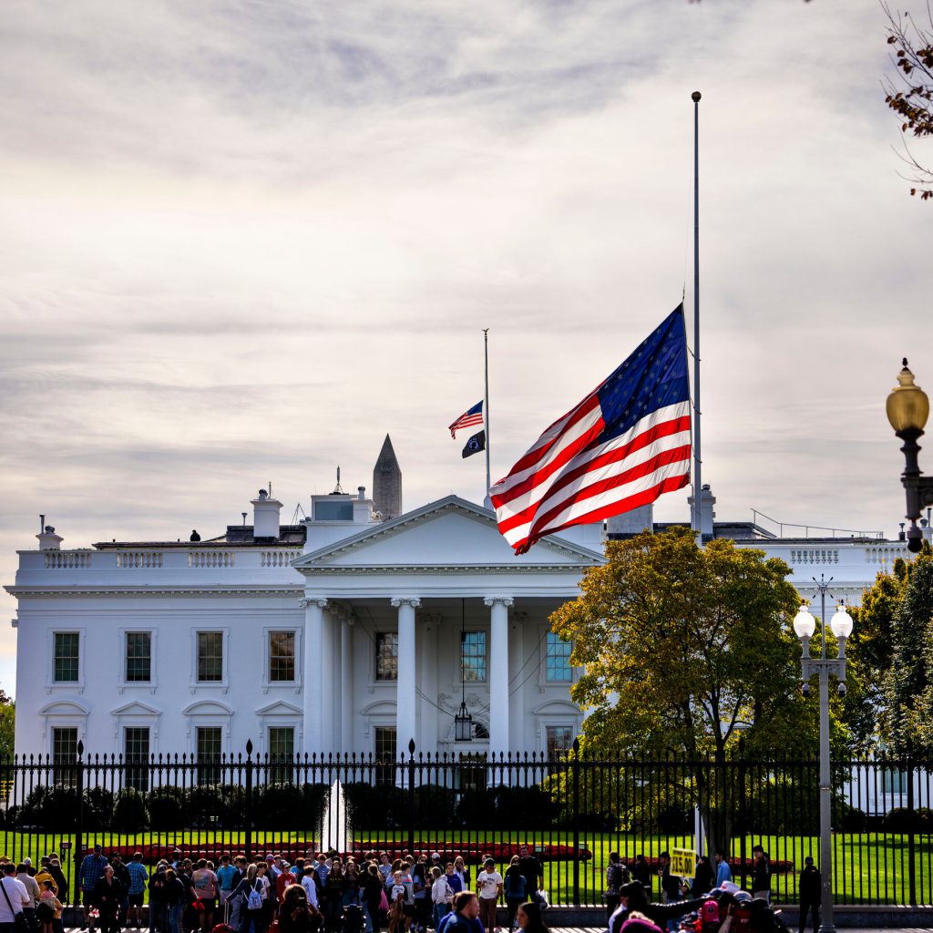 Divisioni nel Partito Repubblicano: il silenzio di Trump dopo le critiche di Cheney