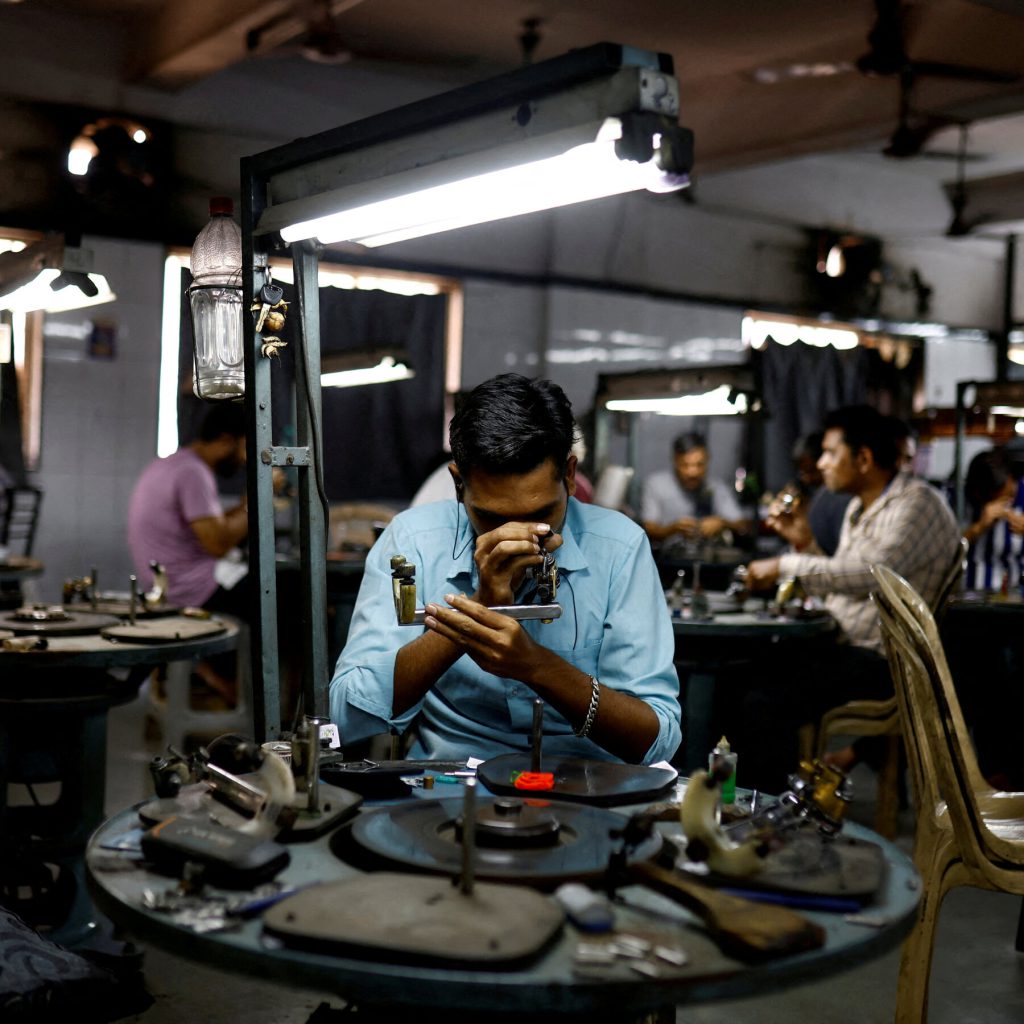 Piccole imprese contro i dazi: la battaglia alla Corte Suprema per la sopravvivenza economica