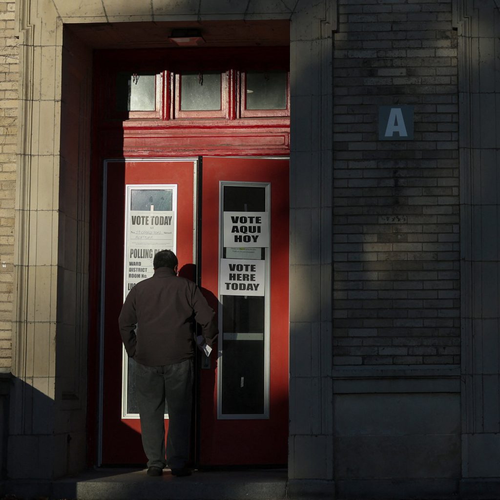 Minacce di bombe durante le elezioni: sette stati coinvolti e allarme nel New Jersey