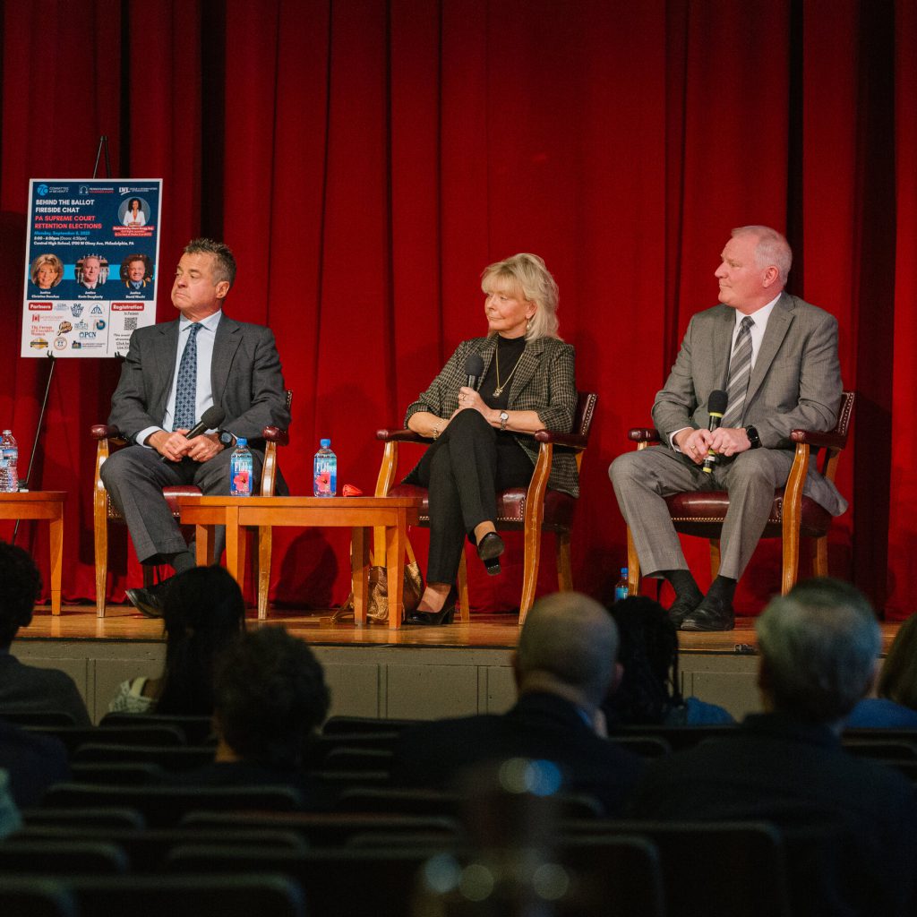 Elezioni di Ritenzione in Pennsylvania: I Votanti Decidono il Futuro della Corte Suprema