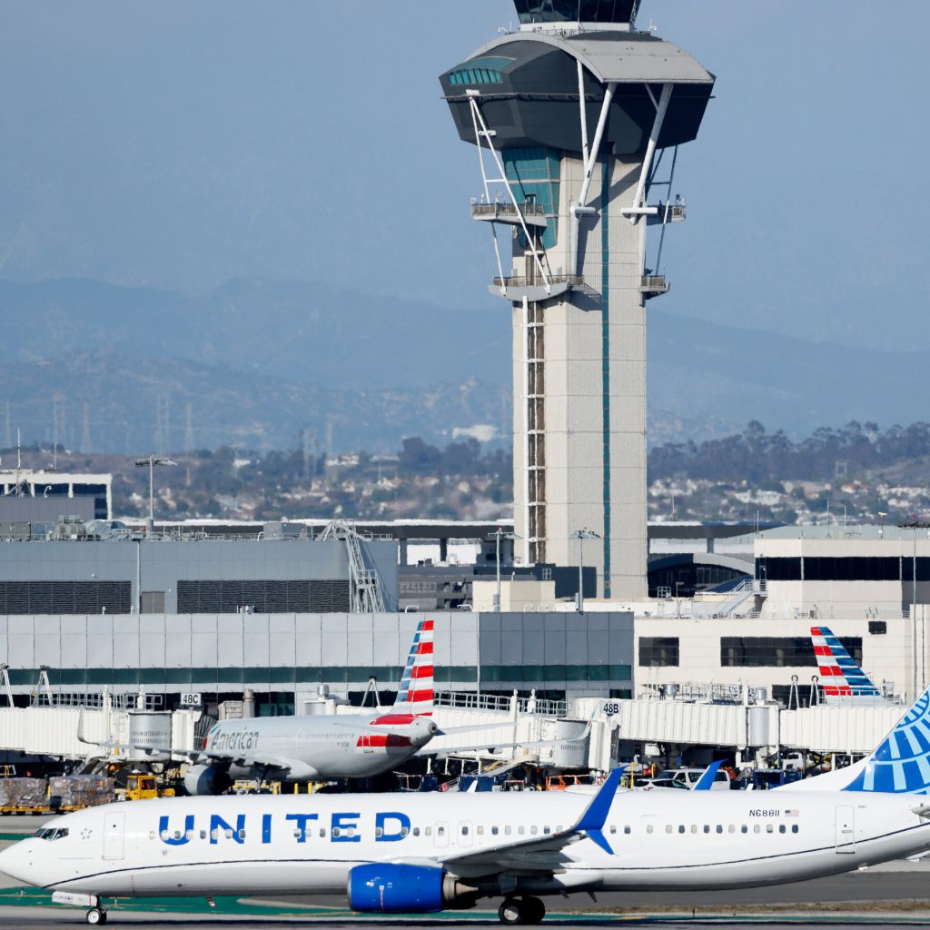 Chiusura del governo: riduzione del 10% dei voli in 40 aeroporti degli Stati Uniti, cosa significa per i passeggeri e l&#039;economia locale